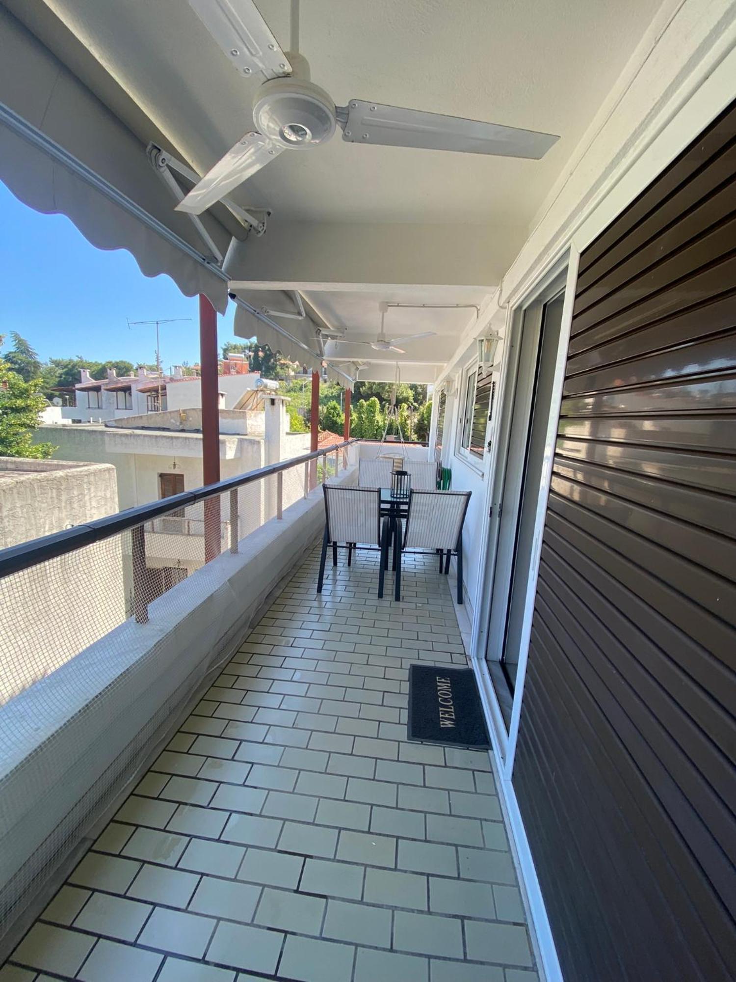 Irini Seaside Apartment Palaiontsiflikion Exterior photo